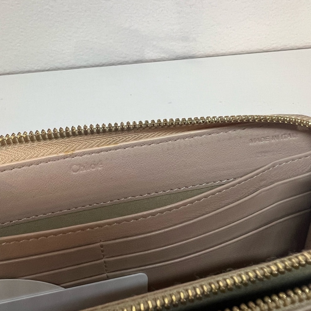 **SOLD** CHLOE TriColor with Chain Zip Wallet - Picture 9 of 16